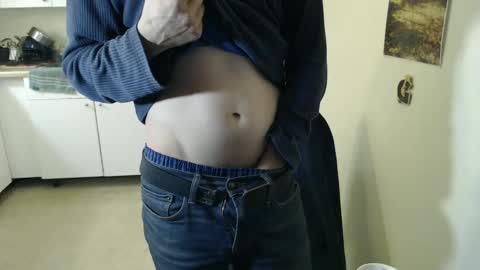 Snapshot of gdanch chatting on 12/31/24, 03:42 G online show from 12/31/24, 03:42