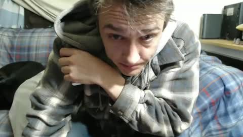 Snapshot of gdanch chatting on 01/28/25, 01:27 G online show from 01/28/25, 01:27