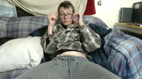 Snapshot of gdanch chatting on 01/29/25, 08:56 G online show from 01/29/25, 08:56