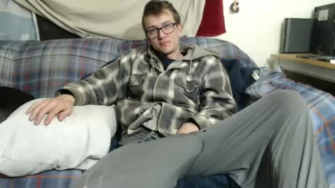 Snapshot of gdanch chatting on 01/30/25, 01:44 G online show from 01/30/25, 01:44