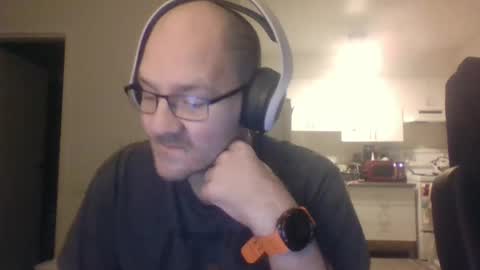 geekgamer41 online show from 09/27/25, 07:24