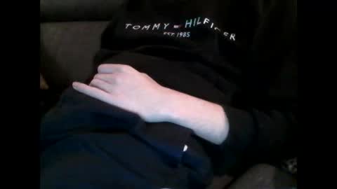 geil123569551 online show from 10/23/25, 06:17