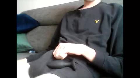 geil123569551 online show from 11/24/25, 01:44