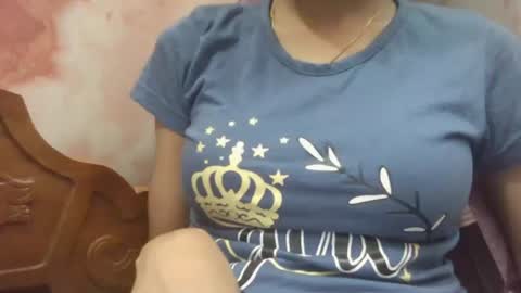 Snapshot of gejalaskshmi chatting on 06/13/26, 04:27 gejalaskshmi online show from 06/13/26, 04:27