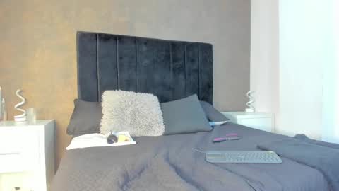 Snapshot of gemarodriguez_ chatting on 03/01/25, 05:42 Gemma online show from 03/01/25, 05:42