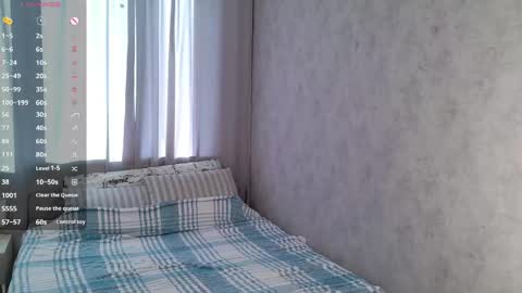 Snapshot of gembrunette chatting on 05/07/26, 02:00 Lia online show from 05/07/26, 02:00