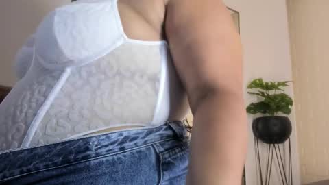 geminis muentes online show from 11/20/25, 07:02