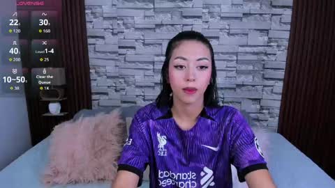 Snapshot of gemma18_ chatting on 04/24/26, 10:45 gemma18_ online show from 04/24/26, 10:45
