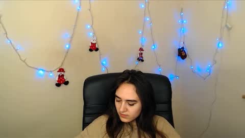 Gemma online show from 12/28/24, 10:03