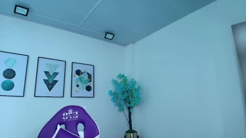 Gemma  online show from 04/12/26, 11:37