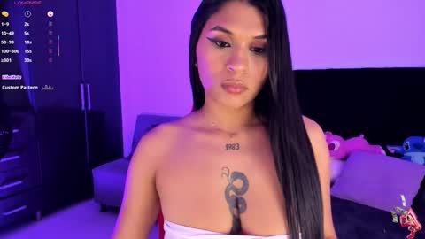          online show from 11/12/25, 09:25