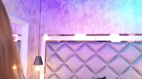 Maria  online show from 09/11/25, 03:06