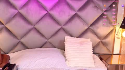 Maria  online show from 10/16/25, 03:18