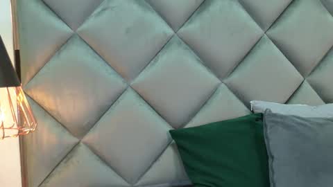 Maria  online show from 12/21/25, 03:02