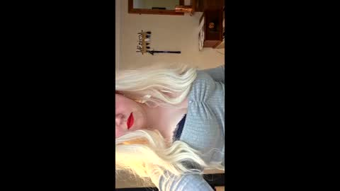 gemmaquinzel online show from 11/26/25, 02:29
