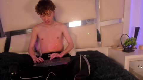 Genesis online show from 11/26/25, 05:19