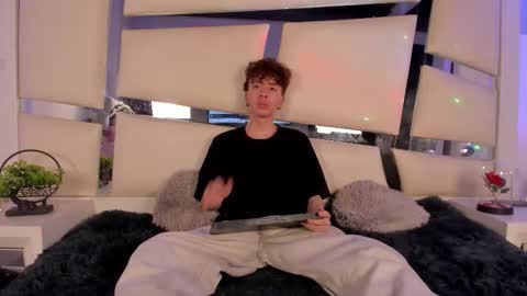 Genesis online show from 01/09/26, 04:48