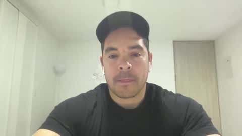 Snapshot of genesis_wb chatting on 03/03/25, 03:19 genesis_wb online show from 03/03/25, 03:19