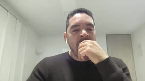 Snapshot of genesis_wb chatting on 03/08/25, 04:12 genesis_wb online show from 03/08/25, 04:12