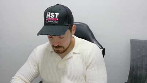 Snapshot of genesis_wb chatting on 10/14/25, 12:11 genesis_wb online show from 10/14/25, 12:11