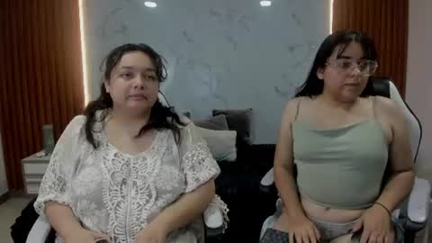 genesis_y_moon online show from 07/06/26, 04:53