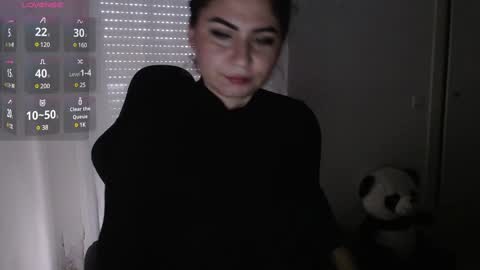 Snapshot of genesisgems11_ chatting on 02/10/25, 04:25 Genesis online show from 02/10/25, 04:25