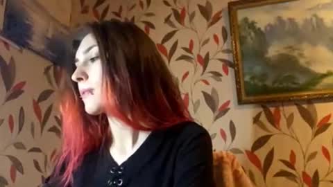 Snapshot of genevivewayson chatting on 11/25/25, 07:19 Martha online show from 11/25/25, 07:19