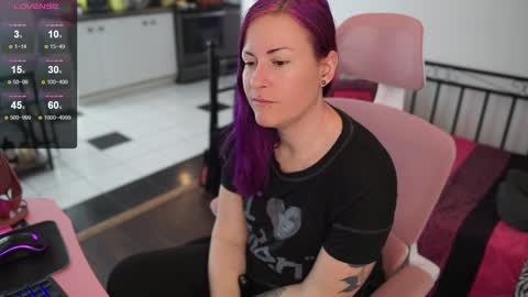 Genny Rock   and  online show from 01/06/25, 04:13