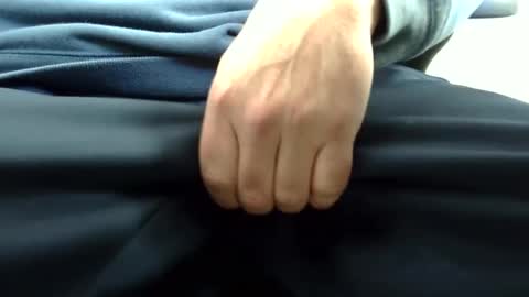 Snapshot of gent063 chatting on 01/18/25, 03:05 gent063 online show from 01/18/25, 03:05