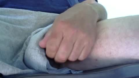 Snapshot of gent063 chatting on 09/16/25, 05:03 gent063 online show from 09/16/25, 05:03