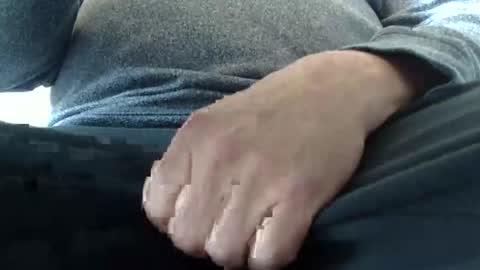 Snapshot of gent063 chatting on 11/17/25, 03:51 gent063 online show from 11/17/25, 03:51