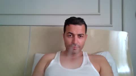 genteldevil online show from 10/16/25, 09:32