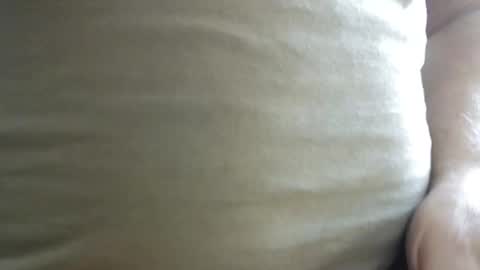 Gentilhomme online show from 03/04/25, 02:32