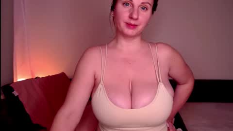 Chrisa online show from 12/15/24, 11:45