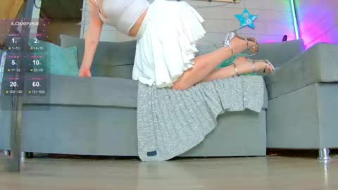 Anna online show from 02/21/25, 11:33