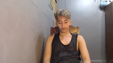 Snapshot of gentlemanlustx chatting on 06/04/26, 03:07 Rayl online show from 06/04/26, 03:07