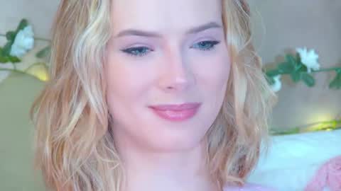 Snapshot of gentlerossi chatting on 04/11/26, 03:27 GentleRossi online show from 04/11/26, 03:27