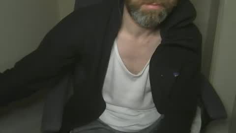 Snapshot of geon2xx chatting on 12/11/24, 10:16 Geon online show from 12/11/24, 10:16