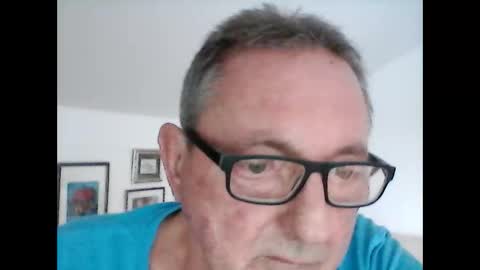 Snapshot of georg1412 chatting on 05/31/26, 02:46 georg1412 online show from 05/31/26, 02:46