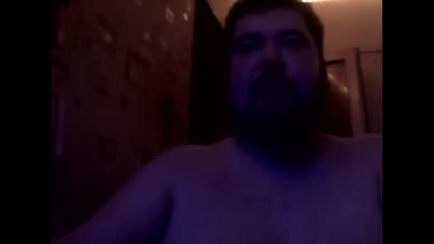 Snapshot of george84xxx chatting on 04/19/26, 10:01 GeOOXXX online show from 04/19/26, 10:01