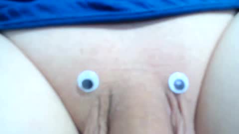 Snapshot of george871305 chatting on 10/02/25, 12:28 george871305 online show from 10/02/25, 12:28