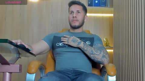 George online show from 10/19/25, 11:16