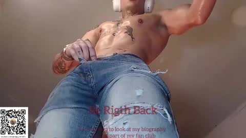 independent model online show from 02/19/25, 02:33