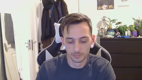 georgek0011 online show from 01/18/26, 09:18