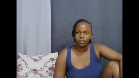 Snapshot of georgeous_kimberly chatting on 05/26/26, 02:18 georgeous_kimberly online show from 05/26/26, 02:18