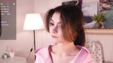 Snapshot of georgiannahearn chatting on 04/25/26, 03:53 May online show from 04/25/26, 03:53