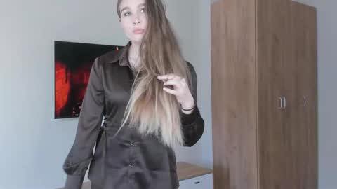 Kendra online show from 03/21/26, 08:19