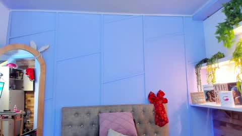 Georgina Coule online show from 01/02/25, 06:23