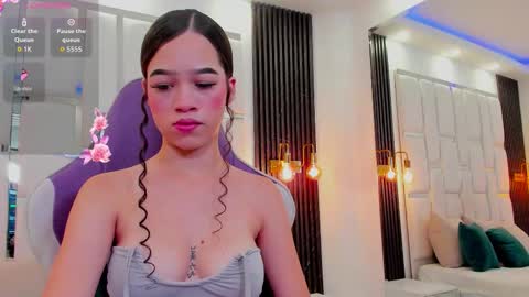 Georgina Kloss  online show from 02/13/26, 06:26