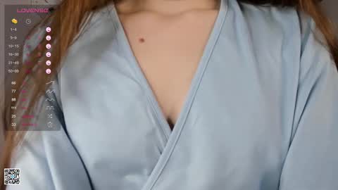 Snapshot of georginaarness chatting on 03/02/25, 04:32 Georgina online show from 03/02/25, 04:32